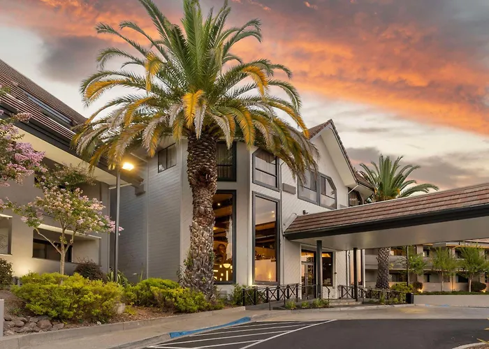 Best Western Plus Novato Oaks Inn