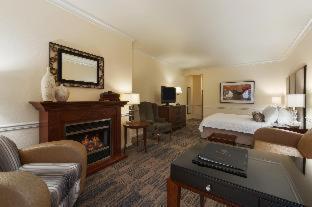 Hotel Western Oaks 3*