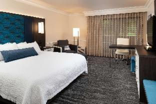 Hotel Western Oaks Novato