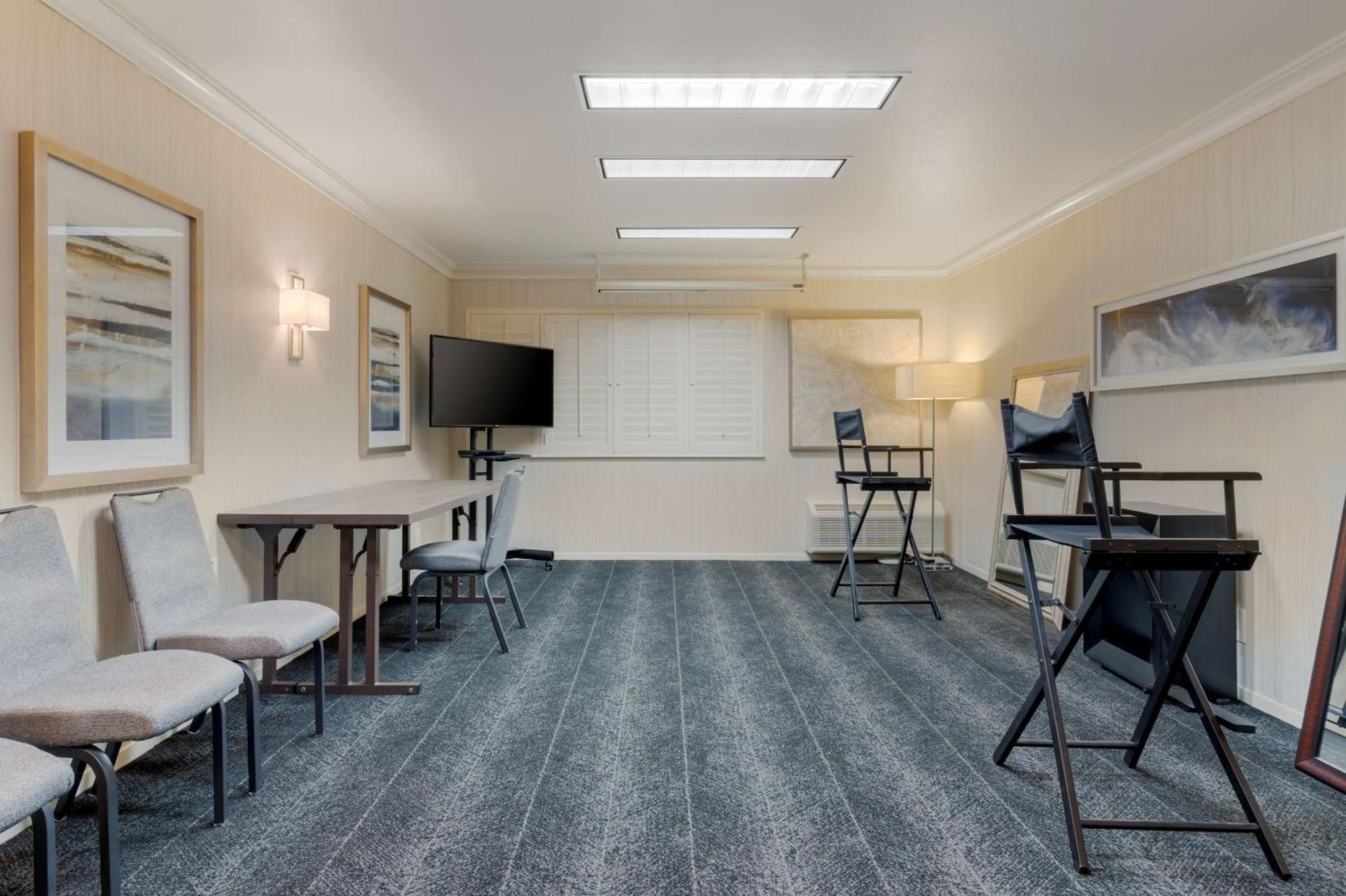 Western Oaks Hotel Novato